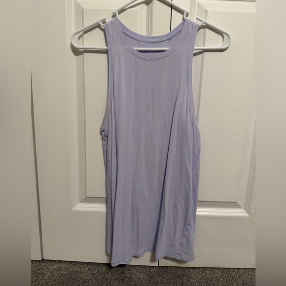 Lululemon Women's Workout Top - Picture 1 of 2